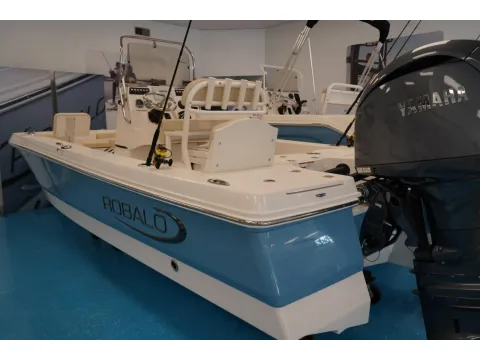 Photos of 2026 Robalo 206 Cayman for sale in Charleston, SC at Longshore Boats Charleston