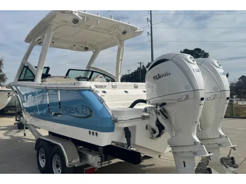 Another view of 2026 Robalo R257 Dual Console for sale in Charleston, SC at Longshore Boats Charleston