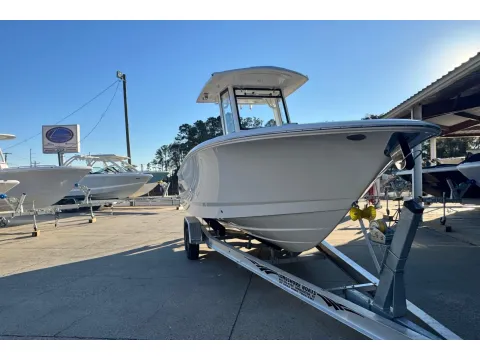 More photos of 2026 Robalo R250 Center Console at Longshore Boats Charleston, SC