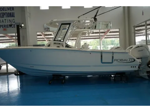 2026 Robalo R250 Center Console for sale in Charleston, SC