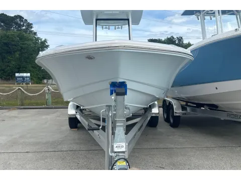 More photos of 2026 Robalo 246 Cayman at Longshore Boats Charleston, SC