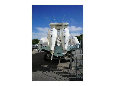 Another view of 2024 Edgewater 285CC for sale in Charleston, SC at Longshore Boats Charleston
