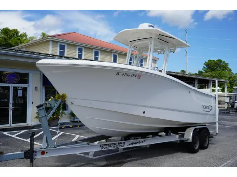 Photos of 2021 Robalo R230 Center Console for sale in Charleston, SC at Longshore Boats Charleston