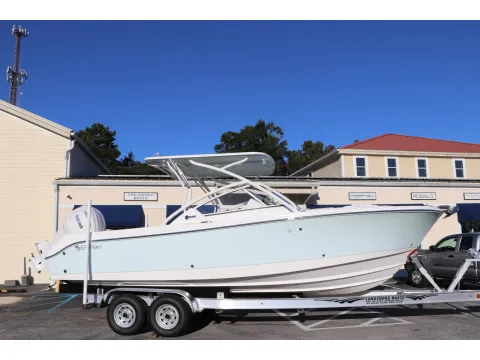 Photos of 2025 Edgewater 248CX Crossover for sale in Charleston, SC at Longshore Boats Charleston