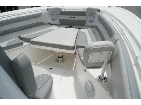 Another view of 2024 Sea Pro 322 Offshore for sale in Charleston, SC at Longshore Boats Charleston