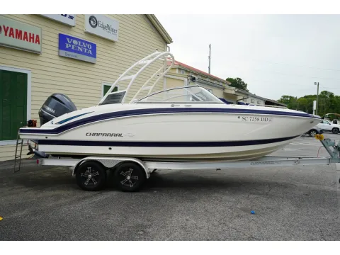 2015 Chaparral 230 Suncoast for sale in Charleston, SC