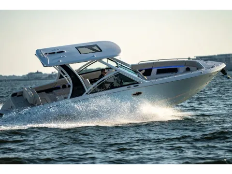 2027 Chaparral 310 OSX for sale in Charleston, SC