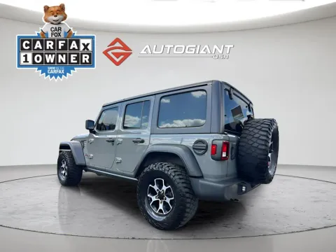More photos of 2022 Jeep Wrangler Unlimited Rubicon at AutoGiant USA Indianapolis, IN