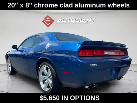 More photos of 2009 Dodge Challenger R/T at AutoGiant USA Indianapolis, IN