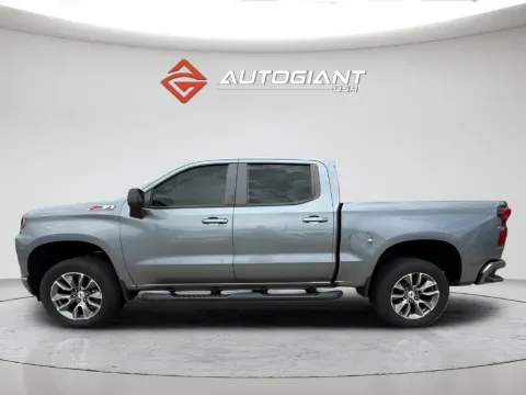 Photos of 2021 Chevrolet Silverado 1500 RST for sale in Indianapolis, IN at AutoGiant USA Indianapolis