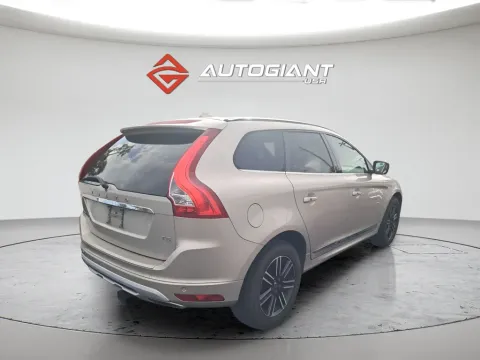 More photos of 2017 Volvo XC60 T5 Dynamic at AutoGiant USA Indianapolis, IN