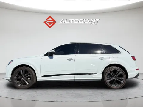 Another view of 2025 Audi Q7 55 Prestige for sale in Indianapolis, IN at AutoGiant USA Indianapolis