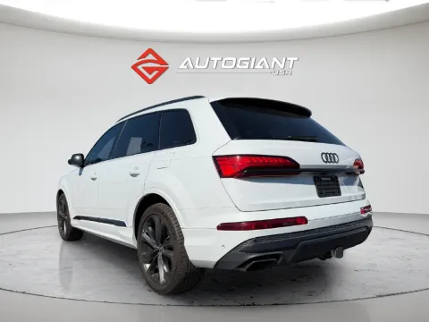 More photos of 2025 Audi Q7 55 Prestige at AutoGiant USA Indianapolis, IN