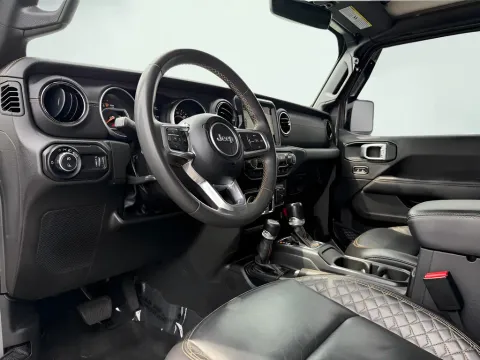 More photos of 2023 Jeep Gladiator Overland at AutoGiant USA Indianapolis, IN