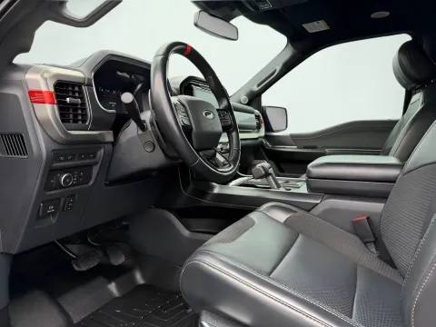 More photos of 2022 Ford F-150 Raptor at AutoGiant USA Indianapolis, IN