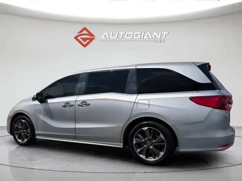 More photos of 2022 Honda Odyssey Elite at AutoGiant USA Indianapolis, IN