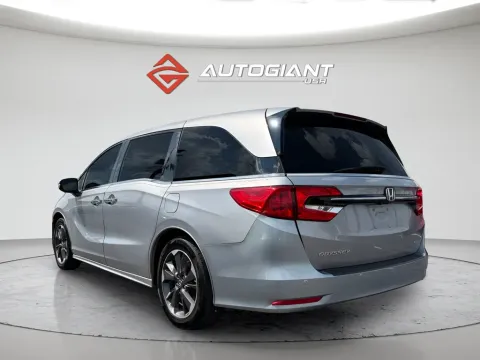 More photos of 2022 Honda Odyssey Elite at AutoGiant USA Indianapolis, IN