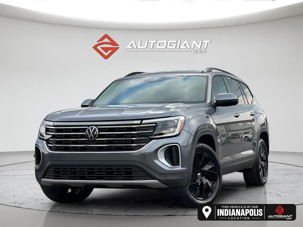 Gray 2024 Volkswagen Atlas 2.0T SE w/Technology for sale in Indianapolis, IN