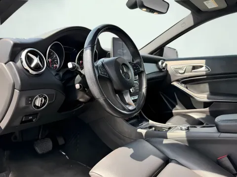 Photos of 2019 Mercedes-Benz GLA 250 for sale in Indianapolis, IN at AutoGiant USA Indianapolis