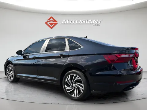 More photos of 2020 Volkswagen Jetta SEL at AutoGiant USA Indianapolis, IN