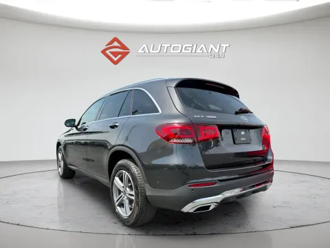 More photos of 2022 Mercedes-Benz GLC 300 at AutoGiant USA Indianapolis, IN