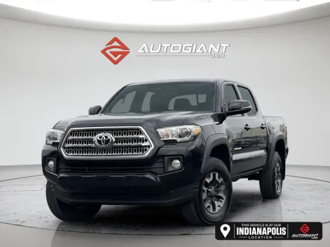 Black 2016 Toyota Tacoma TRD Off-Road for sale in Indianapolis, IN