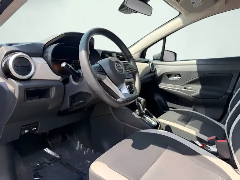 Photos of 2021 Nissan Versa 1.6 SV for sale in Indianapolis, IN at AutoGiant USA Indianapolis