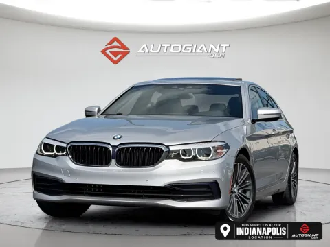 Silver 2019 BMW 5 Series 530i xDrive for sale in Indianapolis, IN