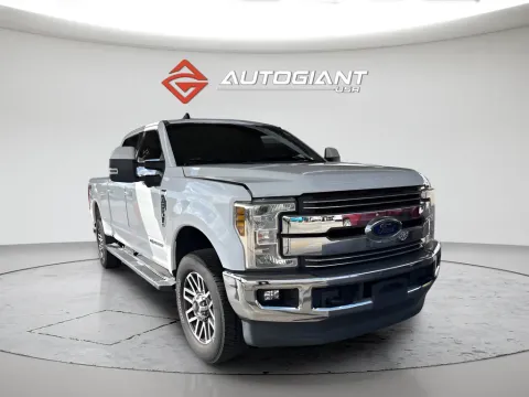 Photos of 2019 Ford F-250SD Lariat for sale in Indianapolis, IN at AutoGiant USA Indianapolis