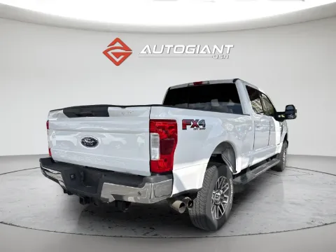 More photos of 2019 Ford F-250SD Lariat at AutoGiant USA Indianapolis, IN