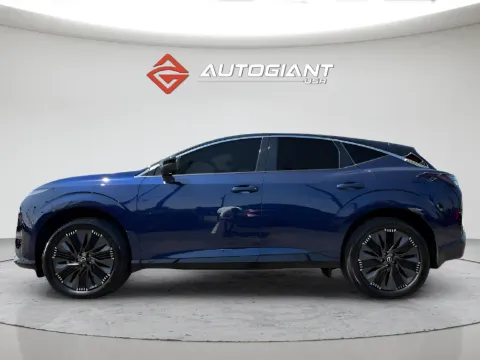Photos of 2025 Nissan Murano Platinum for sale in Indianapolis, IN at AutoGiant USA Indianapolis