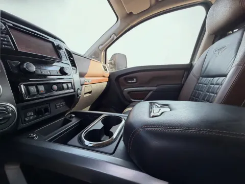 More photos of 2019 Nissan Titan XD Platinum Reserve at AutoGiant USA Indianapolis, IN