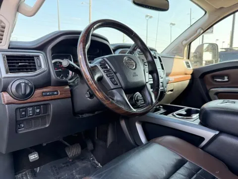 More photos of 2019 Nissan Titan XD Platinum Reserve at AutoGiant USA Indianapolis, IN
