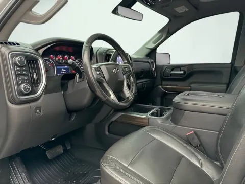 Photos of 2019 Chevrolet Silverado 1500 RST for sale in Indianapolis, IN at AutoGiant USA Indianapolis