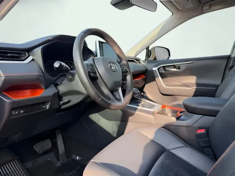 More photos of 2021 Toyota RAV4 Adventure at AutoGiant USA Indianapolis, IN