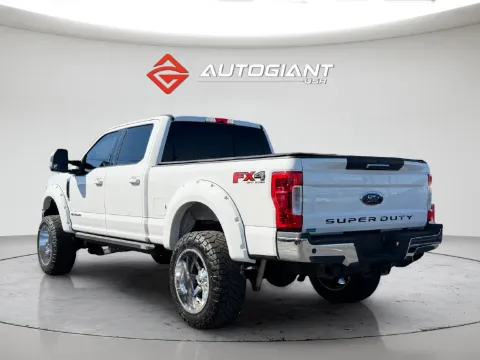 More photos of 2019 Ford F-250SD Lariat at AutoGiant USA Indianapolis, IN