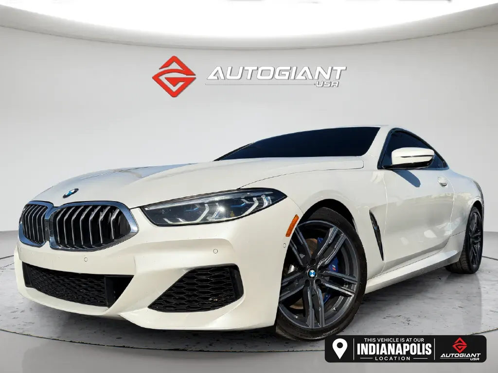 2022 BMW 8 Series 840i