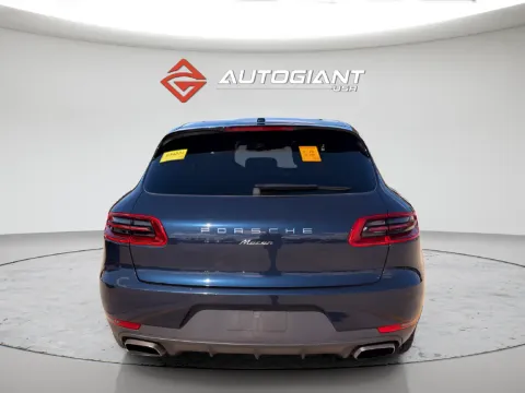 More photos of 2017 Porsche Macan at AutoGiant USA Indianapolis, IN