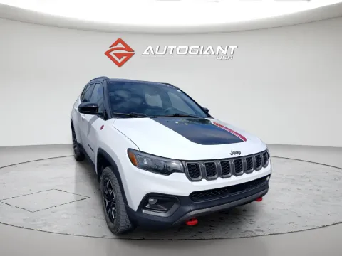 More photos of 2024 Jeep Compass Trailhawk at AutoGiant USA Indianapolis, IN