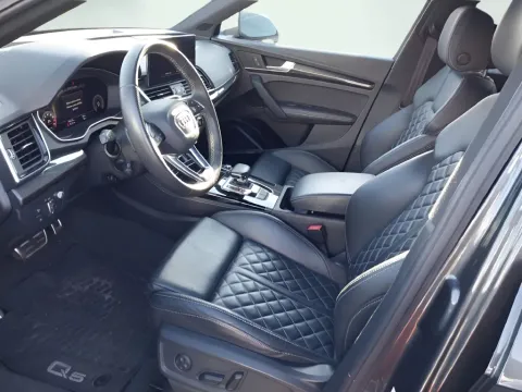 More photos of 2021 Audi SQ5 Prestige at AutoGiant USA Indianapolis, IN