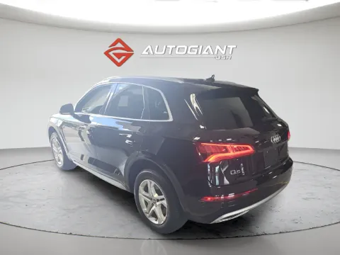 Photos of 2019 Audi Q5 2.0T Premium for sale in Indianapolis, IN at AutoGiant USA Indianapolis