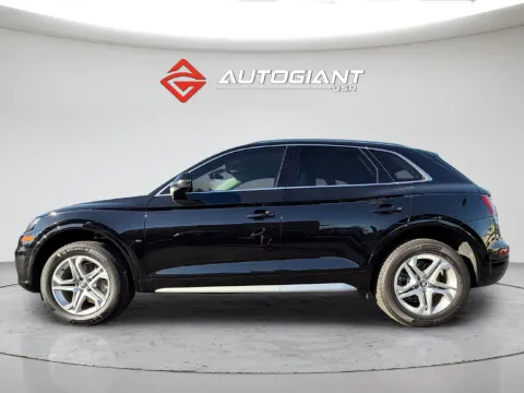 Another view of 2019 Audi Q5 2.0T Premium for sale in Indianapolis, IN at AutoGiant USA Indianapolis