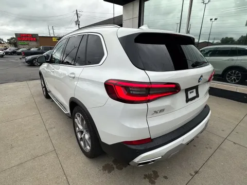 More photos of 2019 BMW X5 xDrive40i at AutoGiant USA Indianapolis, IN