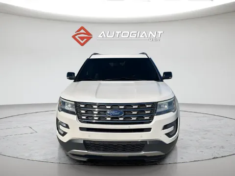 More photos of 2017 Ford Explorer XLT at AutoGiant USA Indianapolis, IN