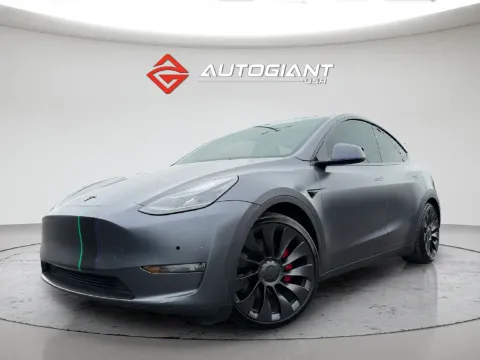 Photos of 2022 Tesla Model Y Performance for sale in Indianapolis, IN at AutoGiant USA Indianapolis