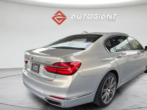 Another view of 2018 BMW 7 Series 750i for sale in Indianapolis, IN at AutoGiant USA Indianapolis