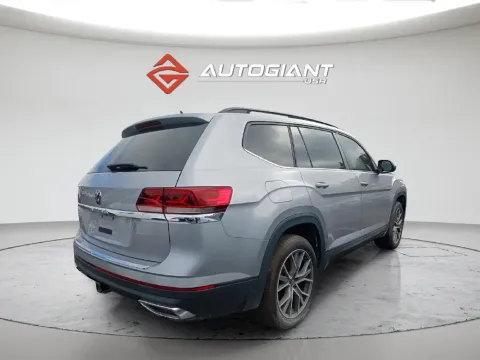 Another view of 2021 Volkswagen Atlas 3.6L V6 SE w/Technology for sale in Indianapolis, IN at AutoGiant USA Indianapolis
