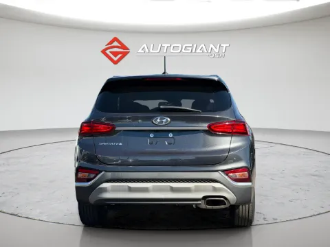 More photos of 2020 Hyundai Santa Fe SE at AutoGiant USA Indianapolis, IN