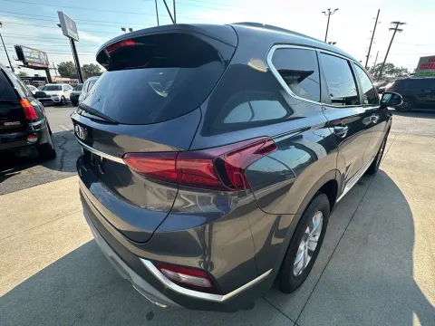 More photos of 2020 Hyundai Santa Fe SE at AutoGiant USA Indianapolis, IN