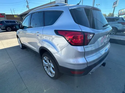 More photos of 2019 Ford Escape Titanium at AutoGiant USA Indianapolis, IN